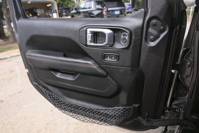 Photo of 2019 Granite Crystal Clearcoat Metallic Jeep Wrangler Unlimited