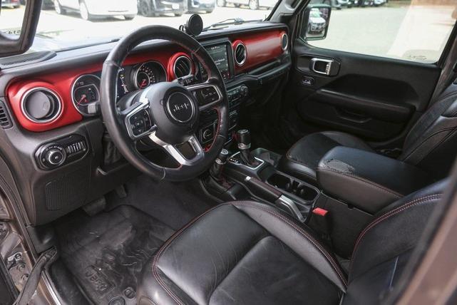 Photo of 2019 Granite Crystal Clearcoat Metallic Jeep Wrangler Unlimited
