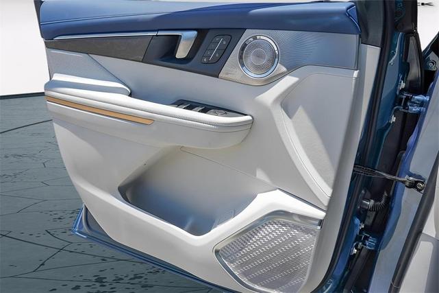 Photo of 2025 Ocean Blue Metallic Buick Enclave