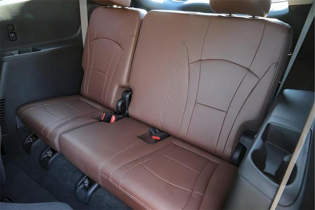 Photo of 2018 White Frost Tri-Coat Buick Enclave