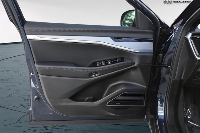 Photo of 2025 Fathom Blue Pearlcoat Jeep Wagoneer S