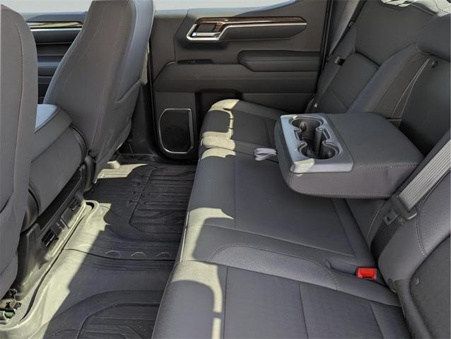 Photo of 2025 Summit White GMC Sierra 1500
