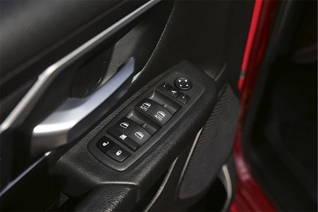 Photo of 2022 Flame Red Clearcoat RAM 1500