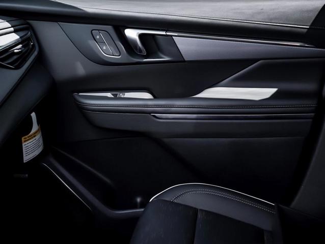 Photo of 2026 Ebony Twilight Metallic Buick Enclave