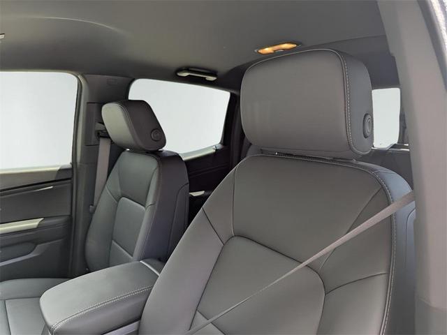 Photo of 2025 Summit White GMC Canyon