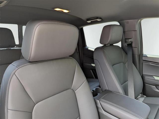 Photo of 2025 Summit White GMC Canyon