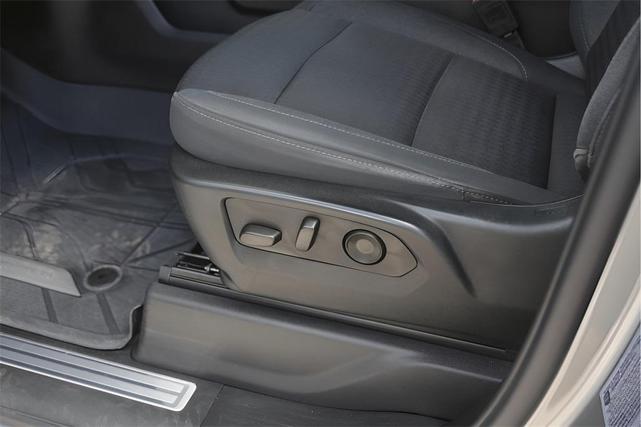 Photo of 2024 Sterling Gray Metallic Chevrolet Silverado 2500