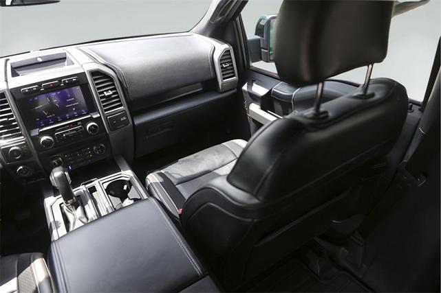 Photo of 2019 Agate Black Metallic Ford F-150