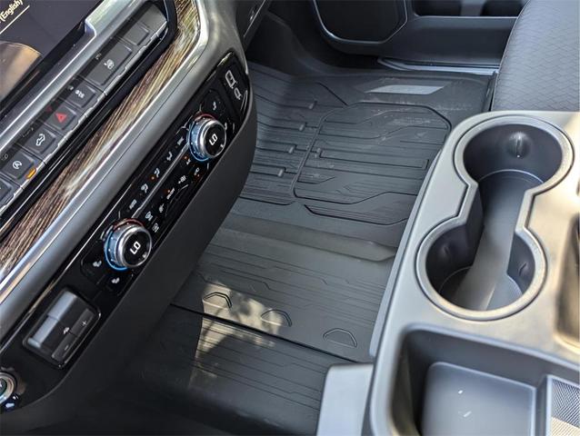 Photo of 2025 Summit White GMC Sierra 1500