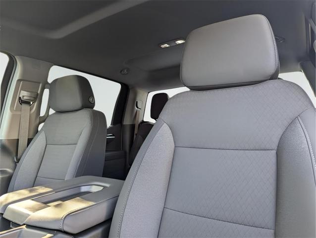Photo of 2025 Summit White GMC Sierra 1500