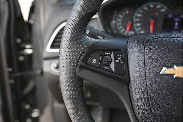 Photo of 2020 Nightfall Gray Metallic Chevrolet Trax
