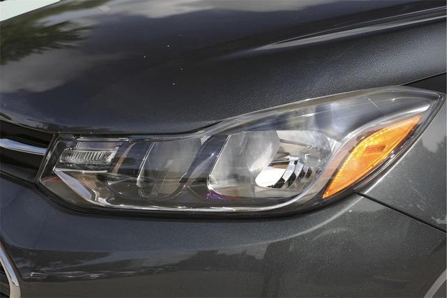 Photo of 2020 Nightfall Gray Metallic Chevrolet Trax