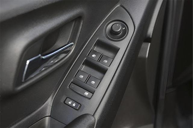 Photo of 2020 Nightfall Gray Metallic Chevrolet Trax