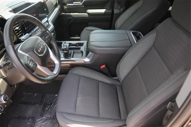 Photo of 2024 Black GMC Sierra 1500
