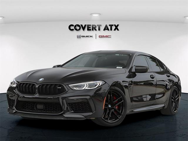 2022 BMW M8