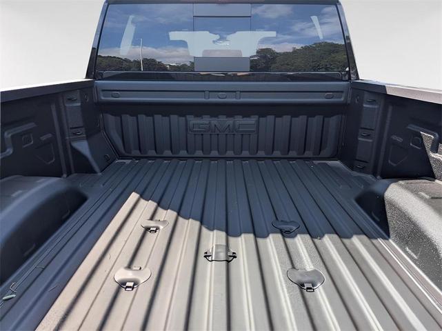 Photo of 2025 Onyx Black GMC Sierra 2500
