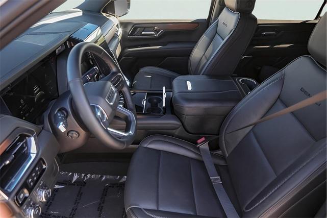 Photo of 2025 Sterling GMC Yukon XL