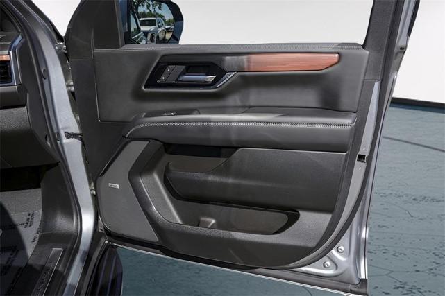 Photo of 2025 Sterling GMC Yukon XL