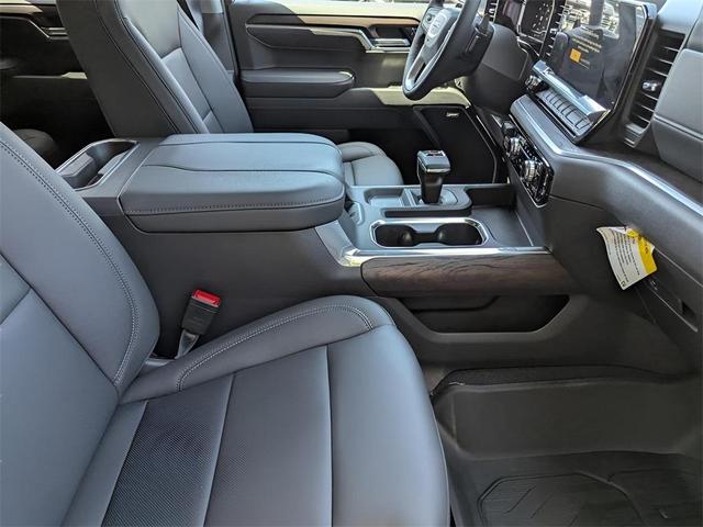 Photo of 2025 Summit White GMC Sierra 1500