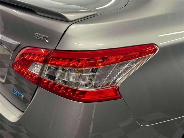Photo of 2014 Magnetic Gray Nissan Sentra