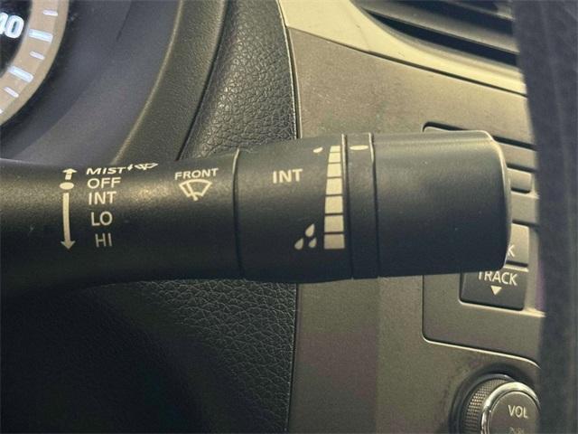 Photo of 2014 Magnetic Gray Nissan Sentra