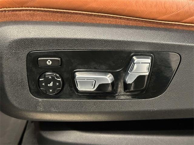 Photo of 2021 Phytonic Blue Metallic BMW X5