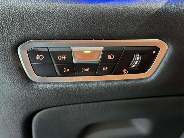 Photo of 2021 Phytonic Blue Metallic BMW X5