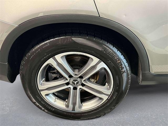 Photo of 2019 Mojave Silver Metallic Mercedes-Benz GLC 300
