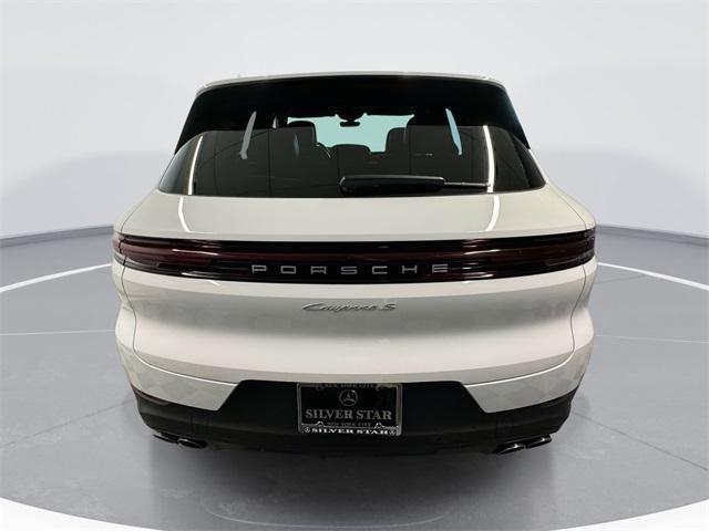 Photo of 2024 White Porsche Cayenne