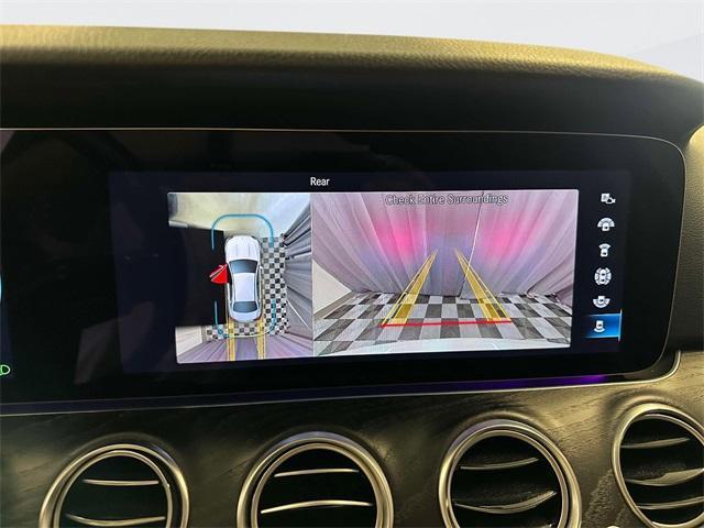 Photo of 2023 Polar White Mercedes-Benz E-Class