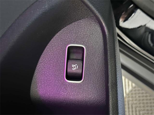 Photo of 2025 Black Mercedes-Benz GLE 350