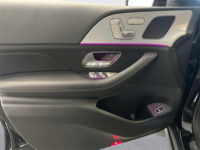 Photo of 2025 Black Mercedes-Benz GLE 350