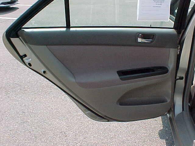 Photo of 2006 Champagne Toyota Camry