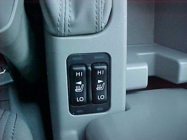 Photo of 2011 Gray Subaru Forester