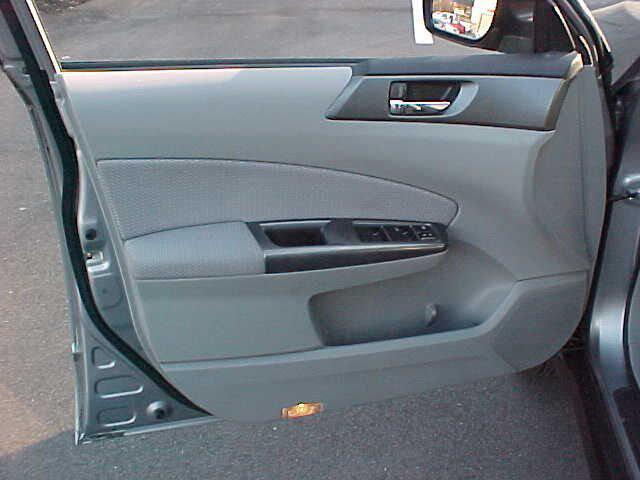 Photo of 2011 Gray Subaru Forester