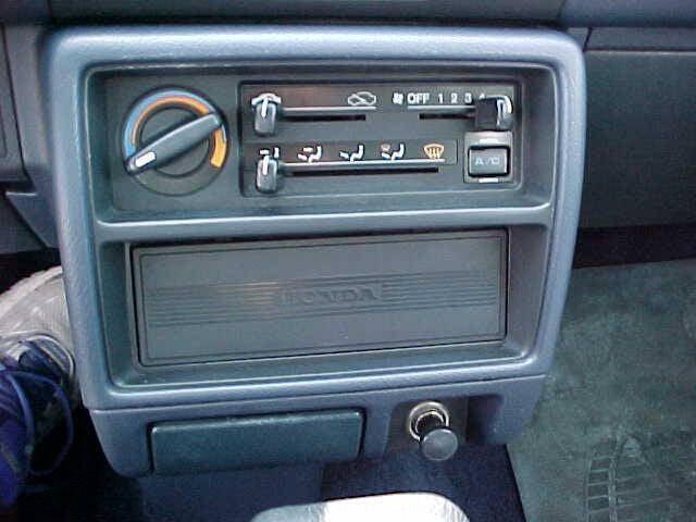 Photo of 1991 White Honda Civic