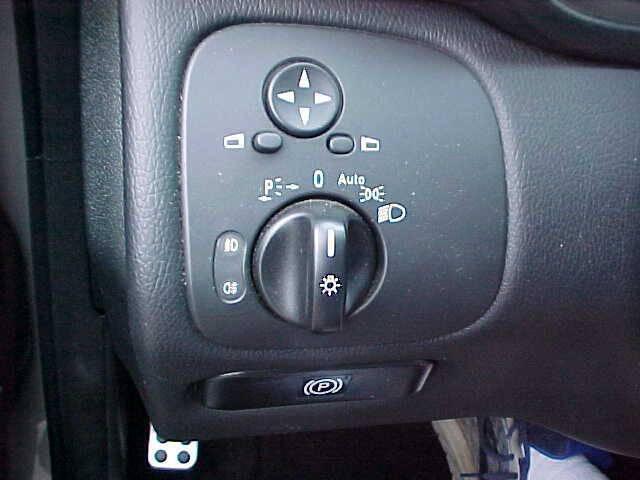 Photo of 2005 Titanium Mercedes-Benz C-Class