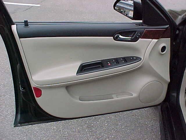 Photo of 2009 Charcoal Chevrolet Impala