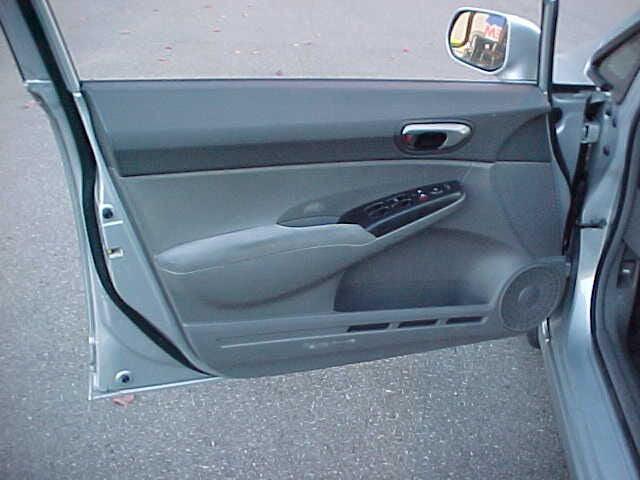 Photo of 2009 Silver Honda Civic