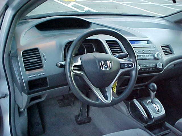 Photo of 2009 Silver Honda Civic