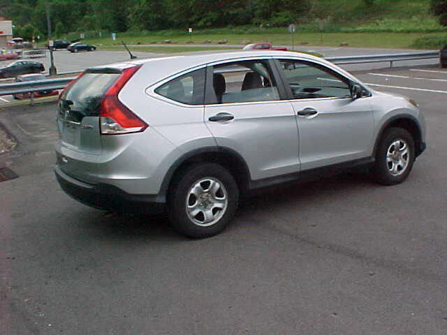 Photo of 2013 Silver Honda CR-V
