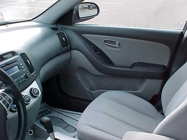 Photo of 2008 Blue Hyundai ELANTRA