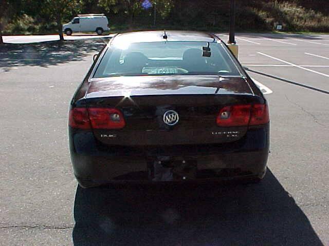 Photo of 2008 Burgundy Buick Lucerne