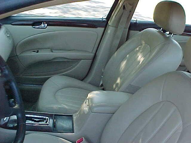 Photo of 2008 Burgundy Buick Lucerne