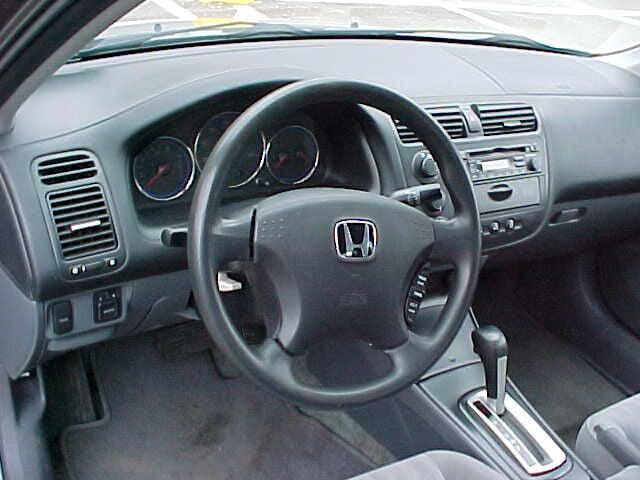 Photo of 2005 Pewter Honda Civic