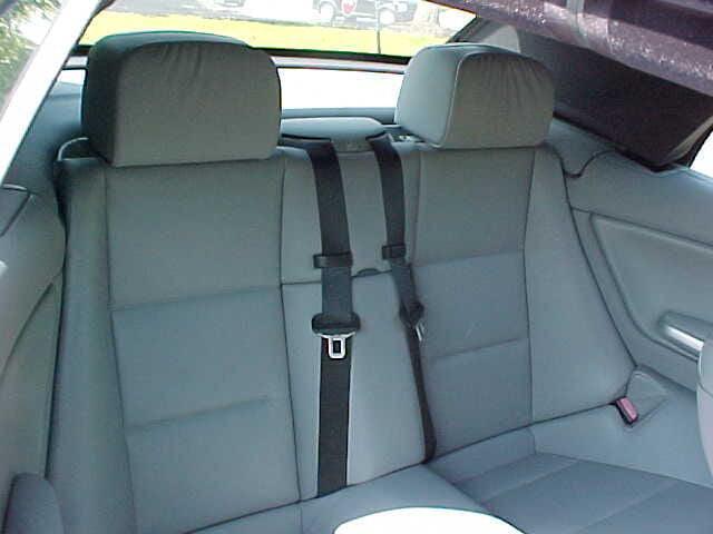 Photo of 2004 Blue BMW 330