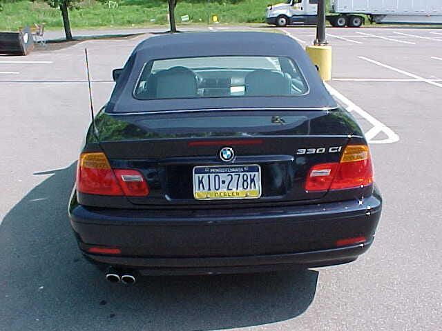 Photo of 2004 Blue BMW 330