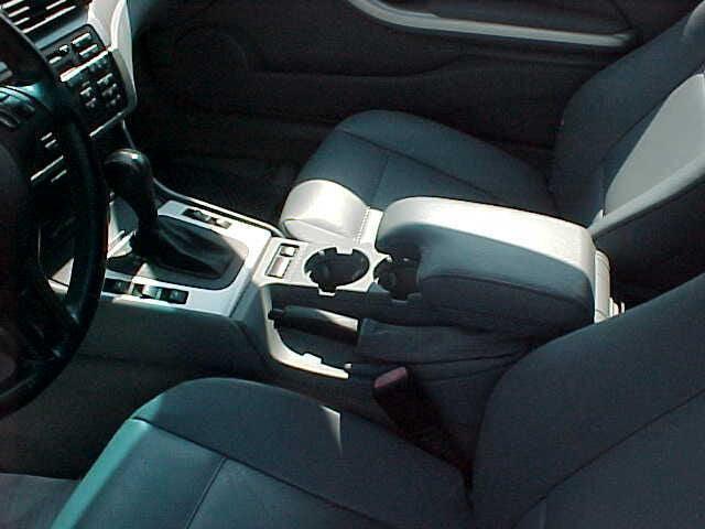 Photo of 2004 Blue BMW 330