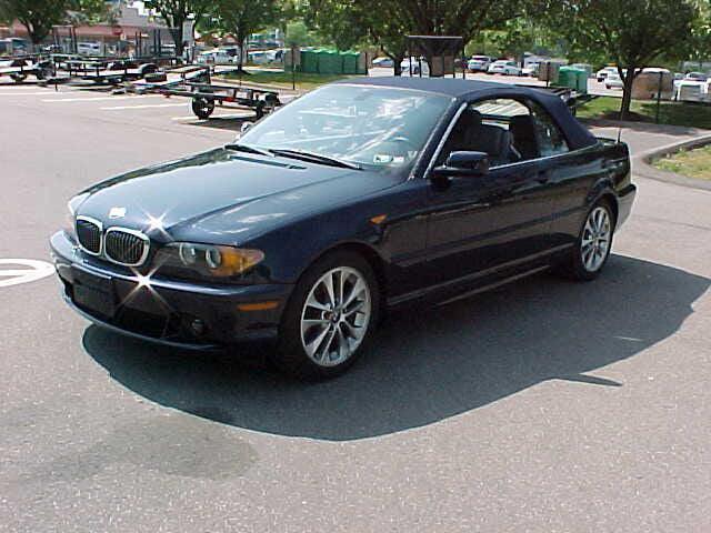 Photo of 2004 Blue BMW 330