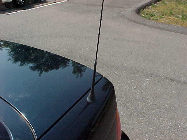 Photo of 2004 Blue BMW 330